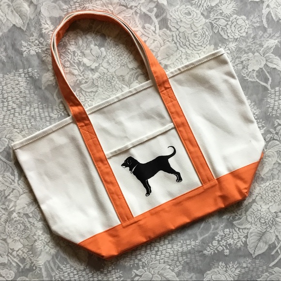 black dog tote
